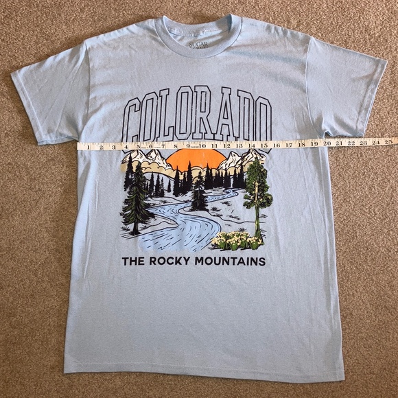 size M, bust up to 40" inches, new condition, Colorado Rocky Mountains ⛰️ shirt - Picture 4 of 8